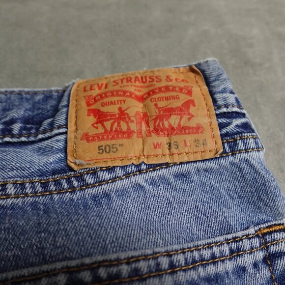 Vintage Levi's 505 Pants Men's W36 L 34 Denim Blue Ankle Flat Front Distressed - Picture 2 of 13